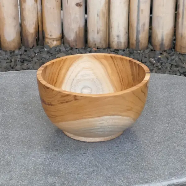 Product image 2 of the product “Wooden bowl, made of teak wood, 15 cm dia. ”